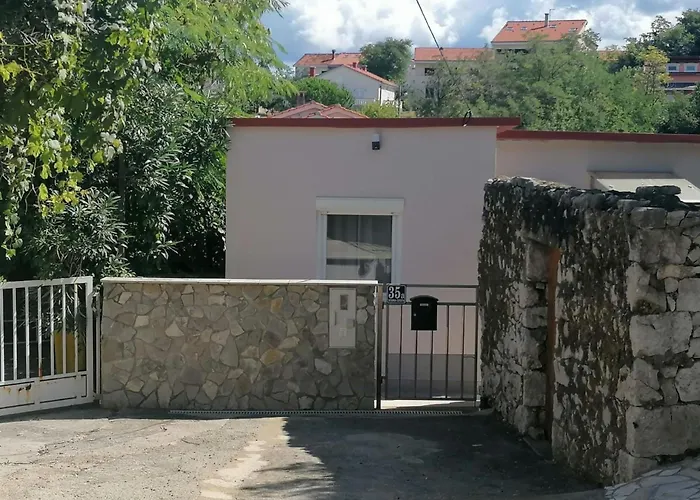 Holiday home Strandnahes Kleines Mit Terrasse By Interhome Silo (Krk)